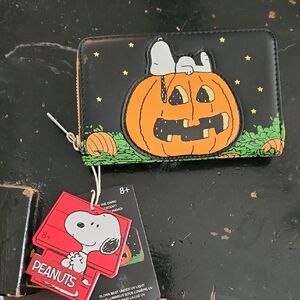 Loungefly Peanuts Halloween Wallet